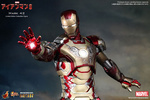 photo of Movie Masterpiece Diecast Iron Man Mark 42