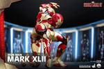 photo of Quarter Scale Iron Man Mark XVII Deluxe Ver. 