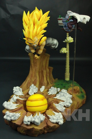 main photo of SSJ3 Gotenks VS Super Buu Resin Statue