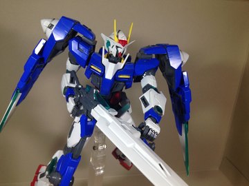 MG GN-0000GNHW/7SG - 00 Gundam Seven Sword/G