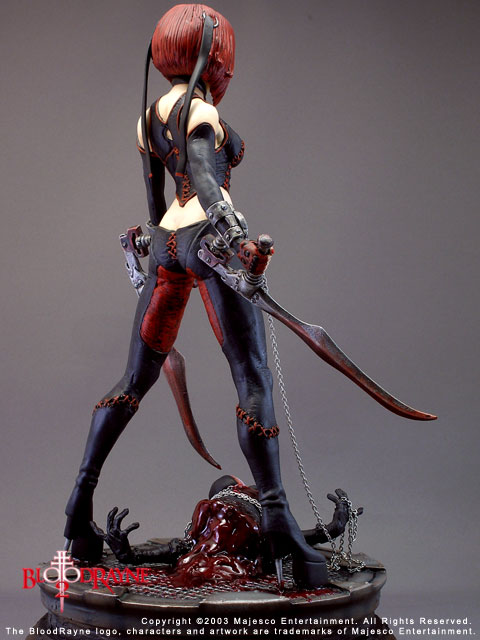 bloodrayne statue