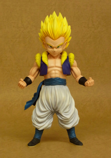 main photo of Gigantic Series Gotenks Super Saiyan ver.