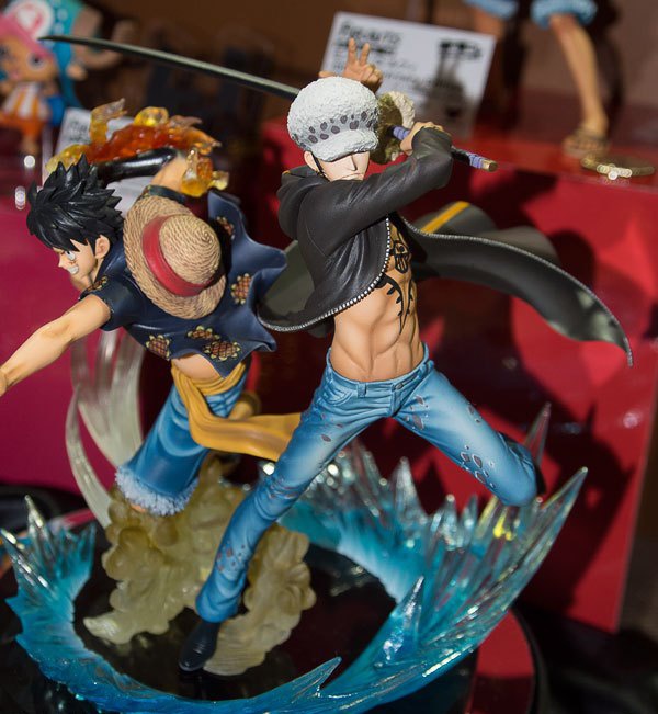 One Piece Monkey D. Luffy and Trafalgar Law 5th Anniversary