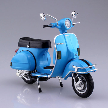 main photo of Complete Motorcycle Model VESPA P200E (1978/Sky Blue)