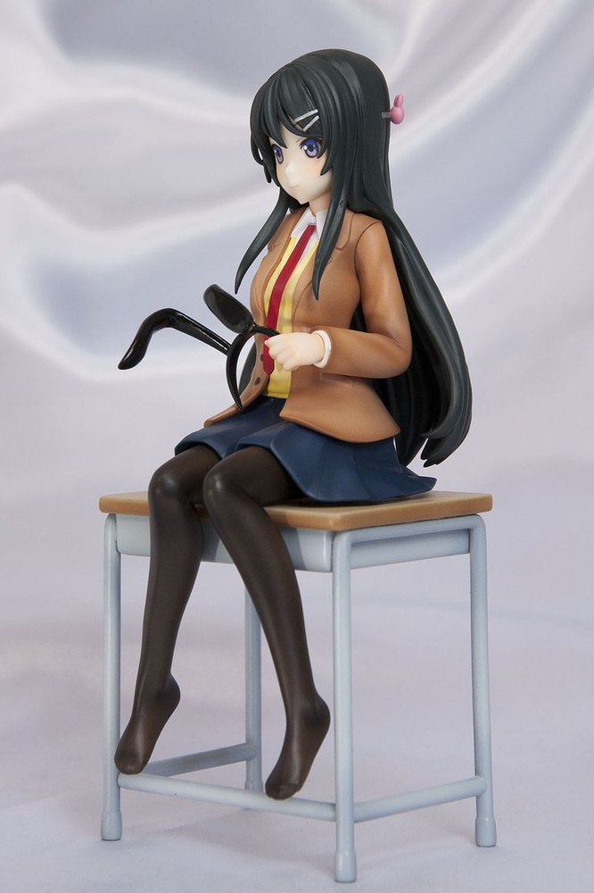 Sakurajima Mai Graduation Ver. - My Anime Shelf