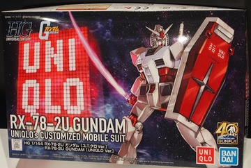 main photo of HGUC RX-78-2 Gundam UNIQLO's Customized Mobile Suit