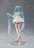 photo of Hatsune Miku Wonderland Figure Series Hatsune Miku Rapunzel