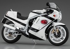 photo of 1/12 You're Under Arrest! Suzuki GSX-R750 Police Motorcycle Specification