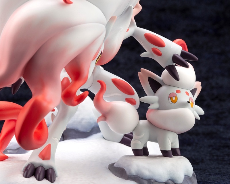 Pokemon Center Original Figure N & Zorua Limited Pokemon Anime