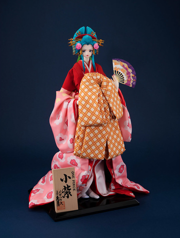 main photo of Japanese doll Komurasaki