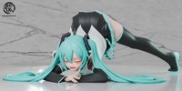 photo of VOCALOID Hatsune Miku Jack-o pose